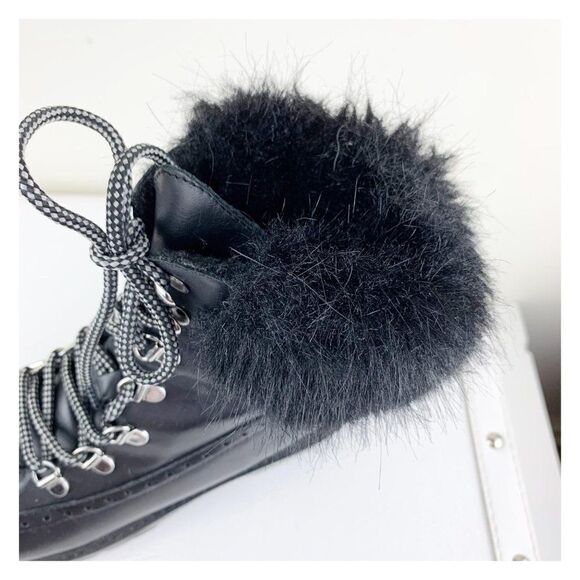 Charles David Ramses Combat Style Black Leather Fur Trim Lug Sole Warm Bootie - Picture 4 of 9